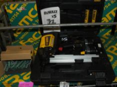 Dewalt C5 Track-it Gas powered nail gun - 2 chargers With Case