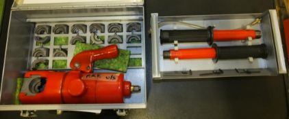 Hydraulic Crimping Tool Kit in carry box