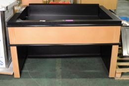 Nuttall Display Counter W1450 x D1000 x H870mm.