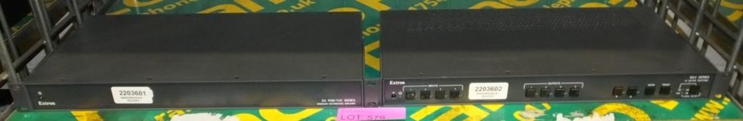 Extron DA RGB/YUV Series Wideband Distribution Amplifier, Extron MAV Series AV Matrix Swit