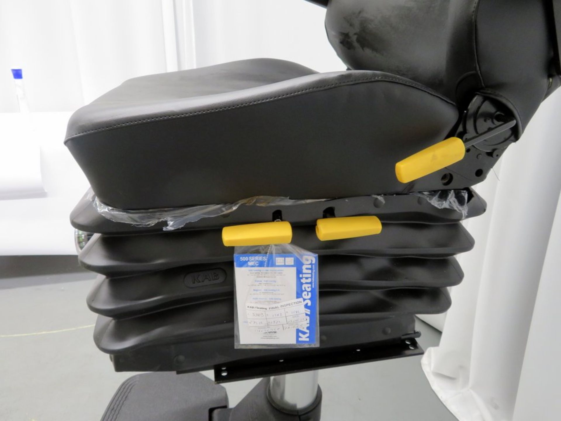 KAB 500 Series Mechanical suspension seat for the construction, truck and marine sectors. - Image 8 of 13