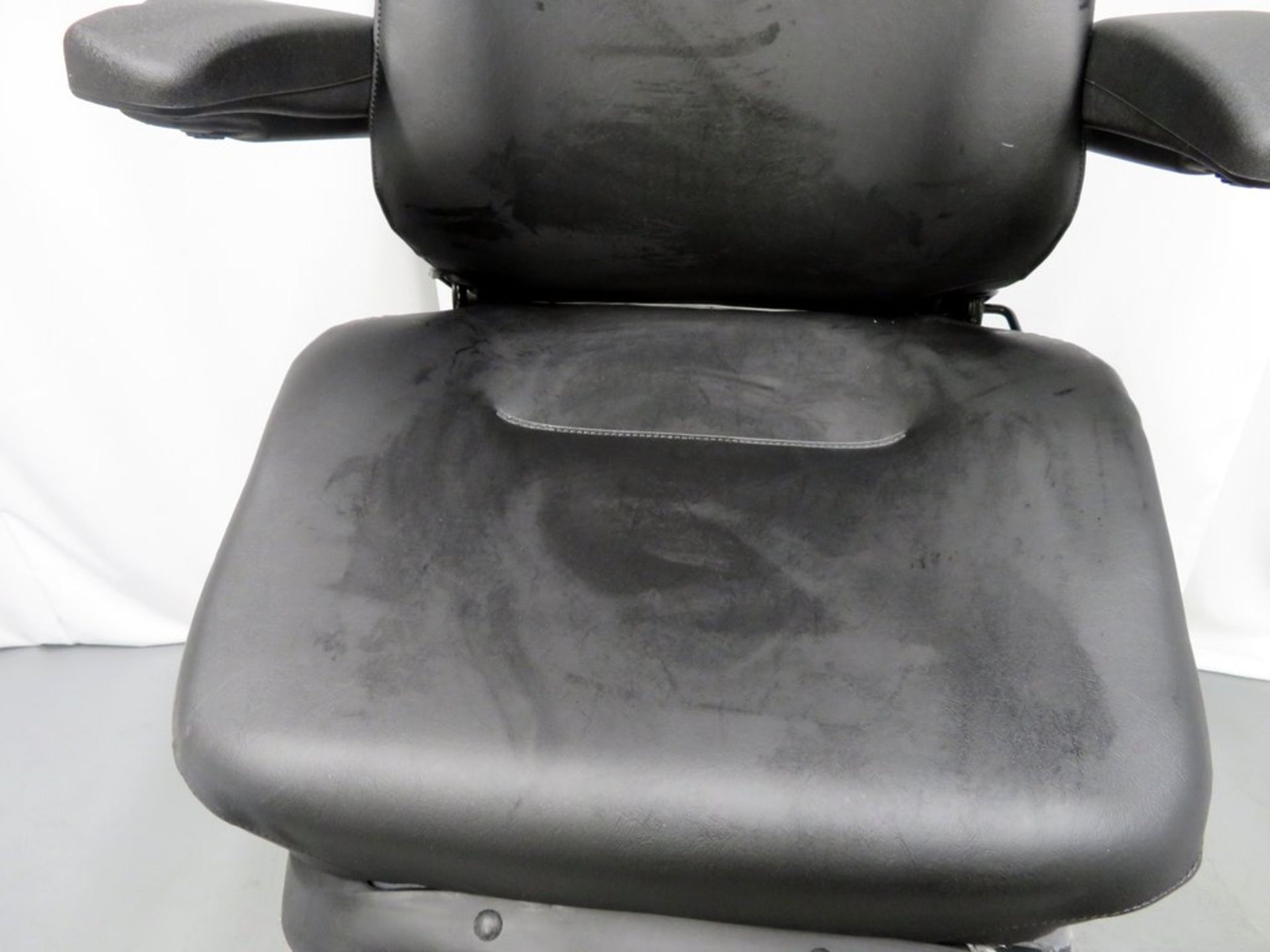 KAB 500 Series Mechanical suspension seat for the construction, truck and marine sectors. - Image 4 of 13