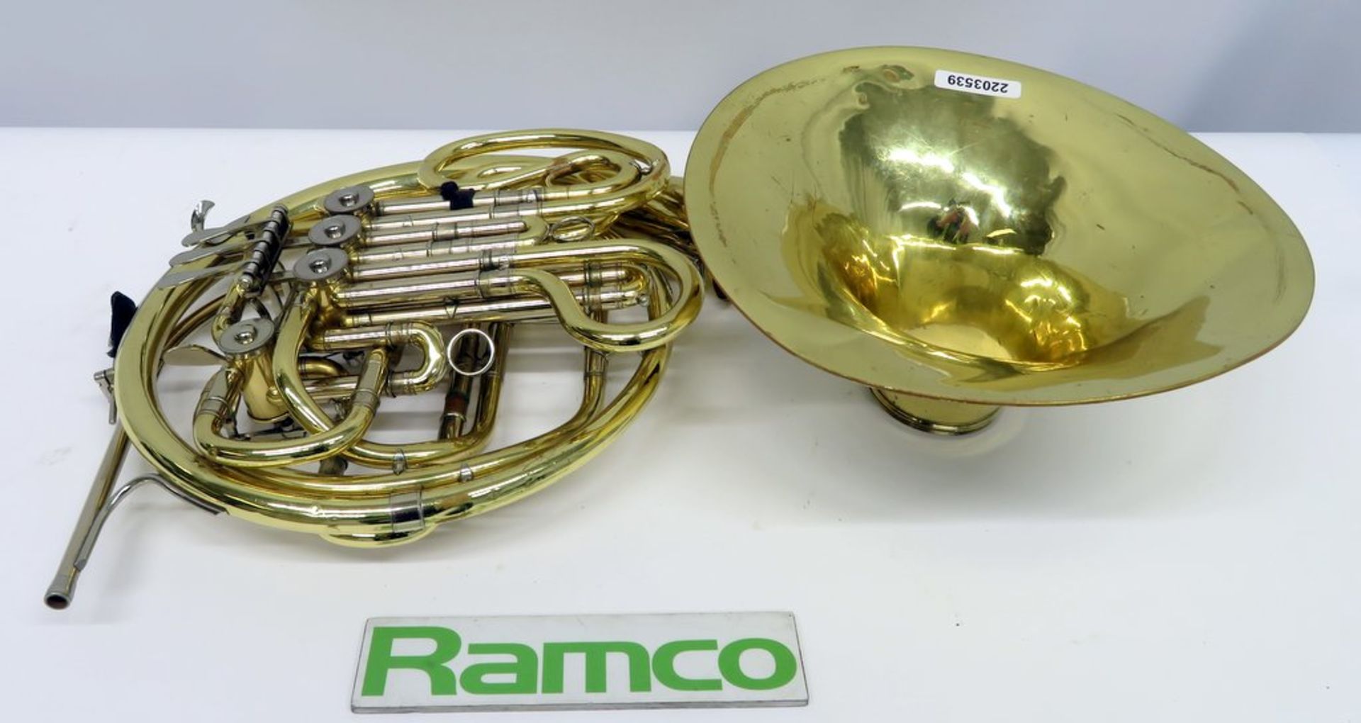 Yamaha YHR 668D French Horn Complete With Case. - Image 3 of 14