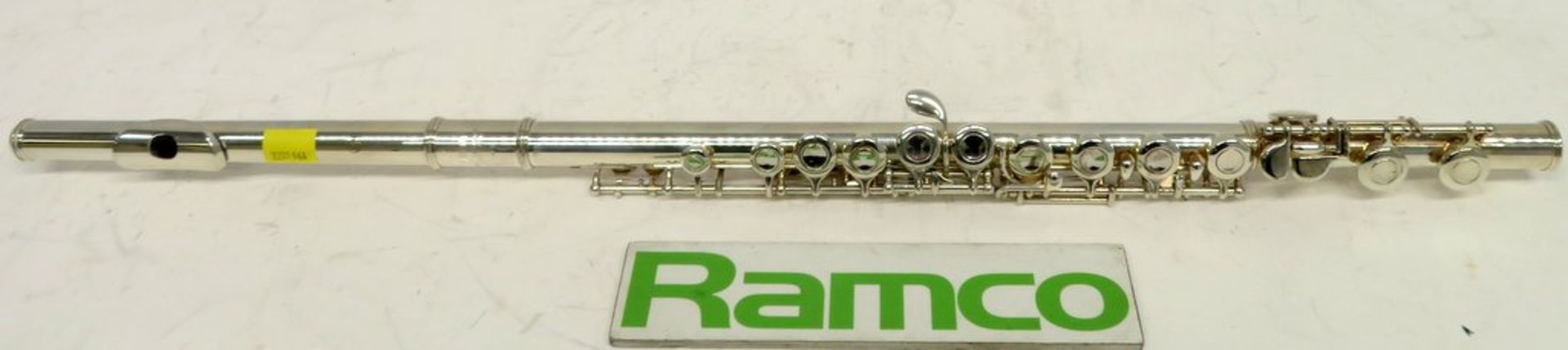 Yamaha 411 Flute Complete With Case. - Image 3 of 12