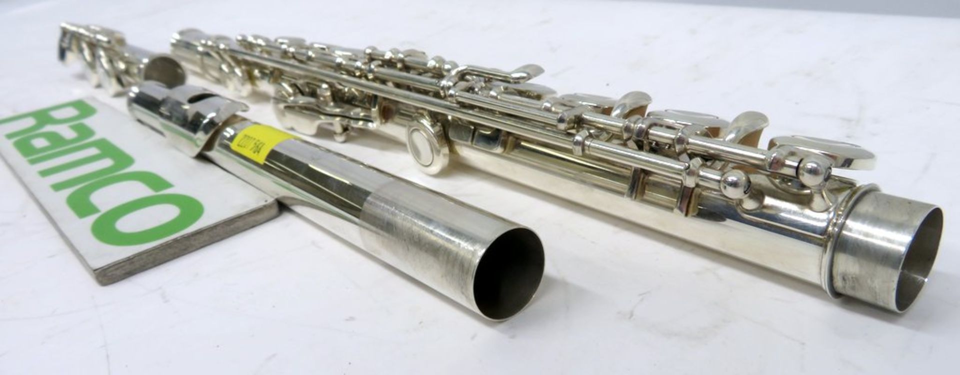 Yamaha 411 Flute Complete With Case. - Image 12 of 13