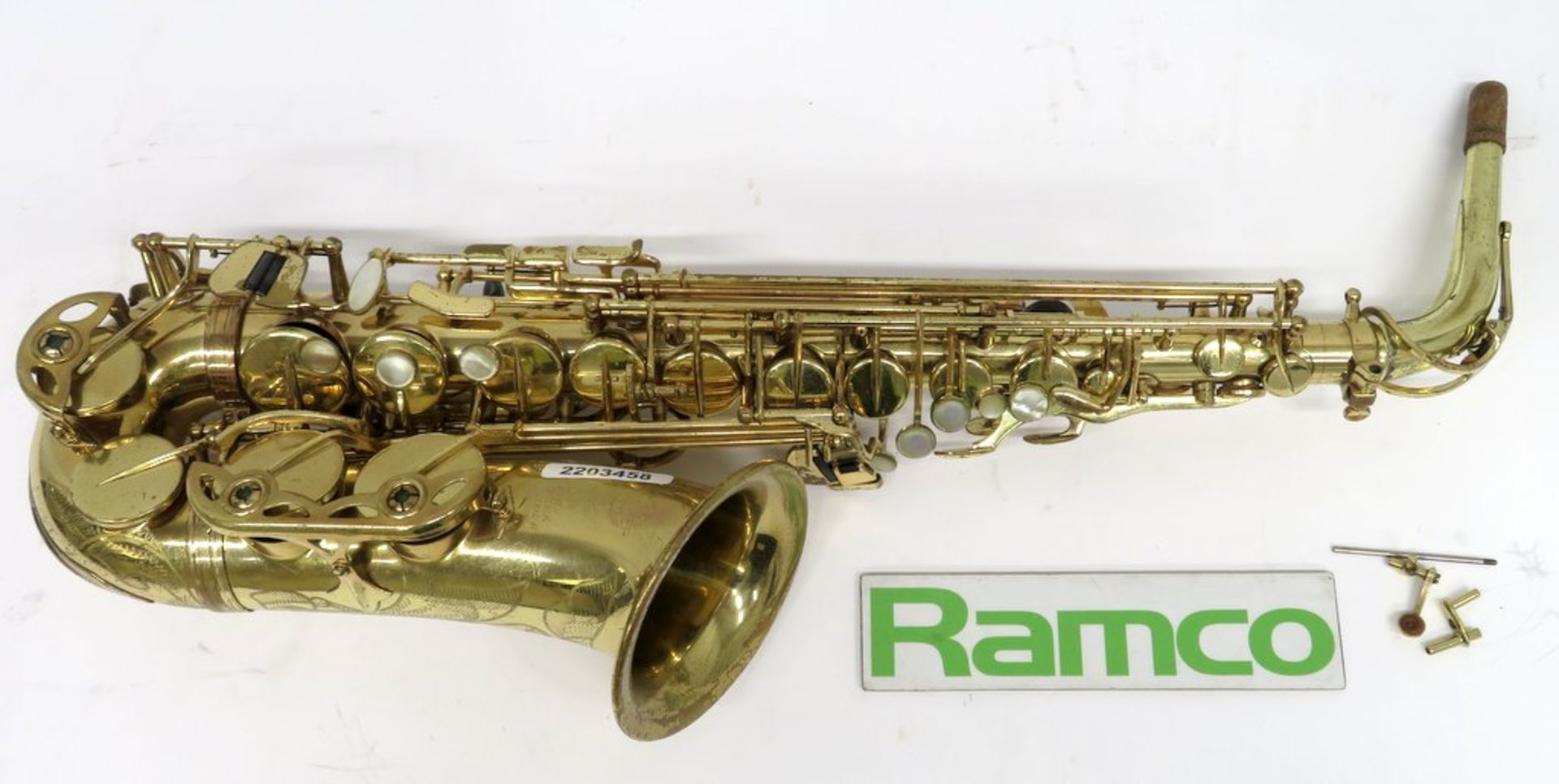 Henri Selmer Super Action 80 Serie 2 Alto Saxophone Complete With Case. - Image 4 of 18