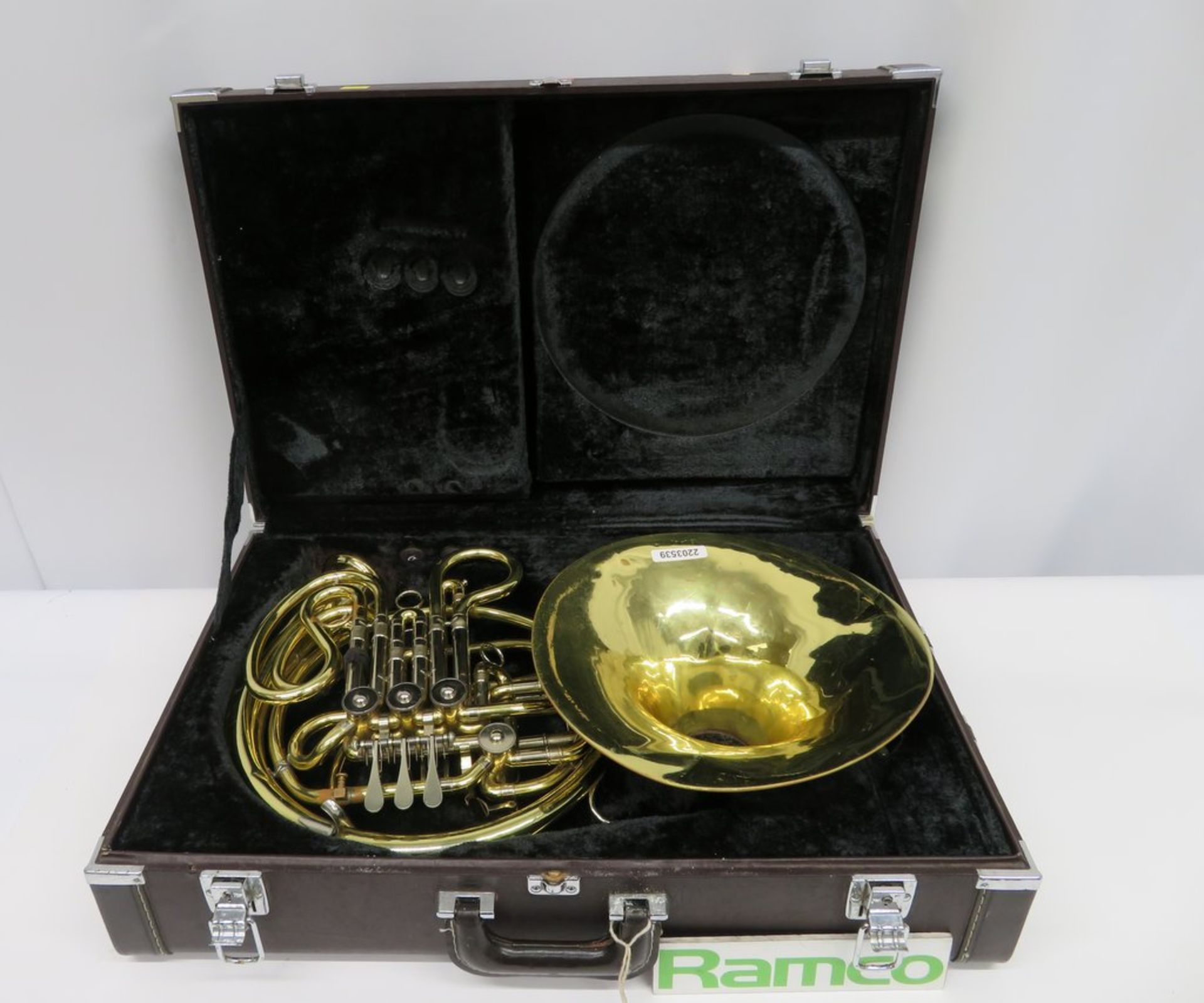 Yamaha YHR 668D French Horn Complete With Case.