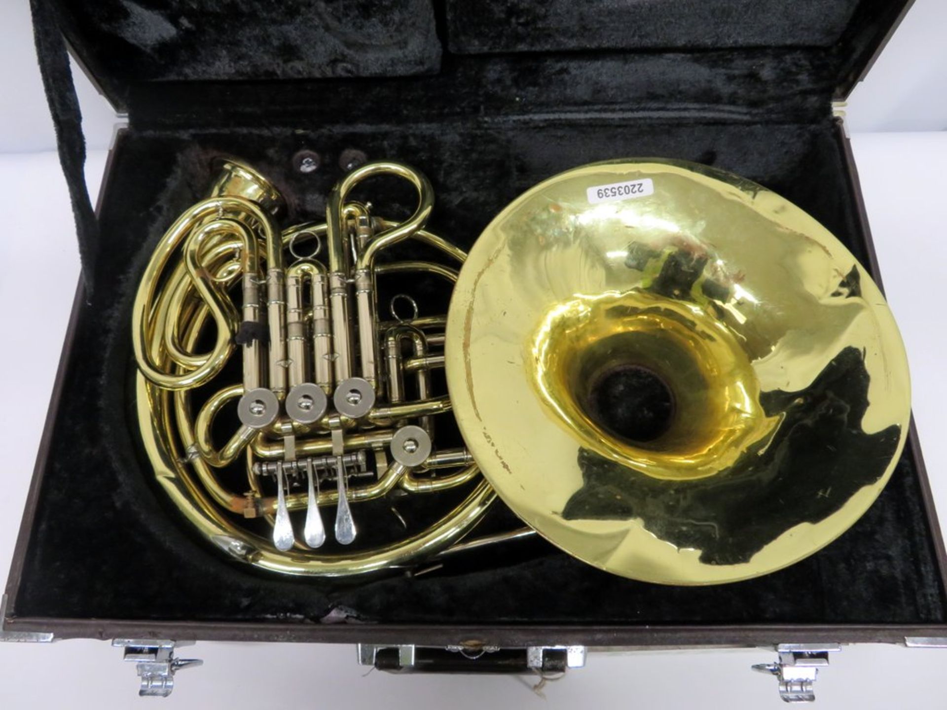 Yamaha YHR 668D French Horn Complete With Case. - Image 2 of 14