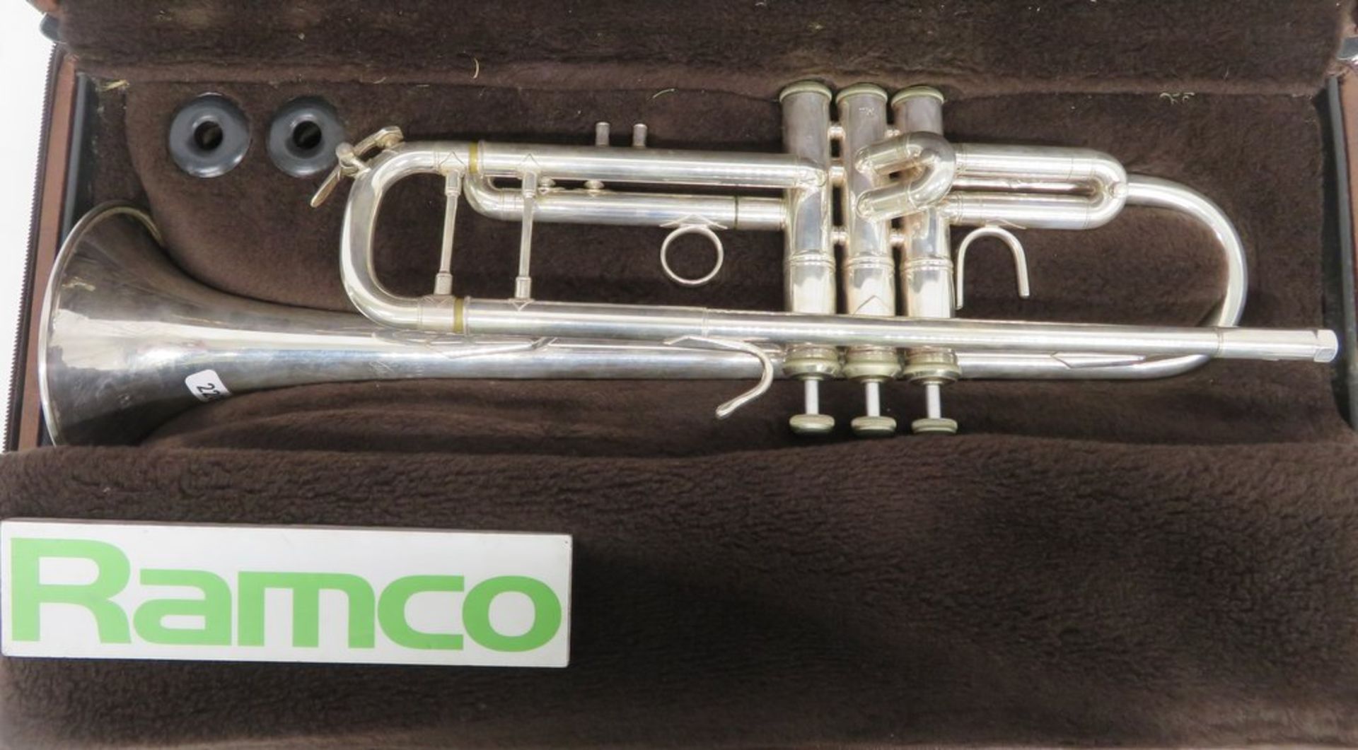 Vincent Bach Stradivarius 37 Trumpet Complete With Case. - Image 2 of 14