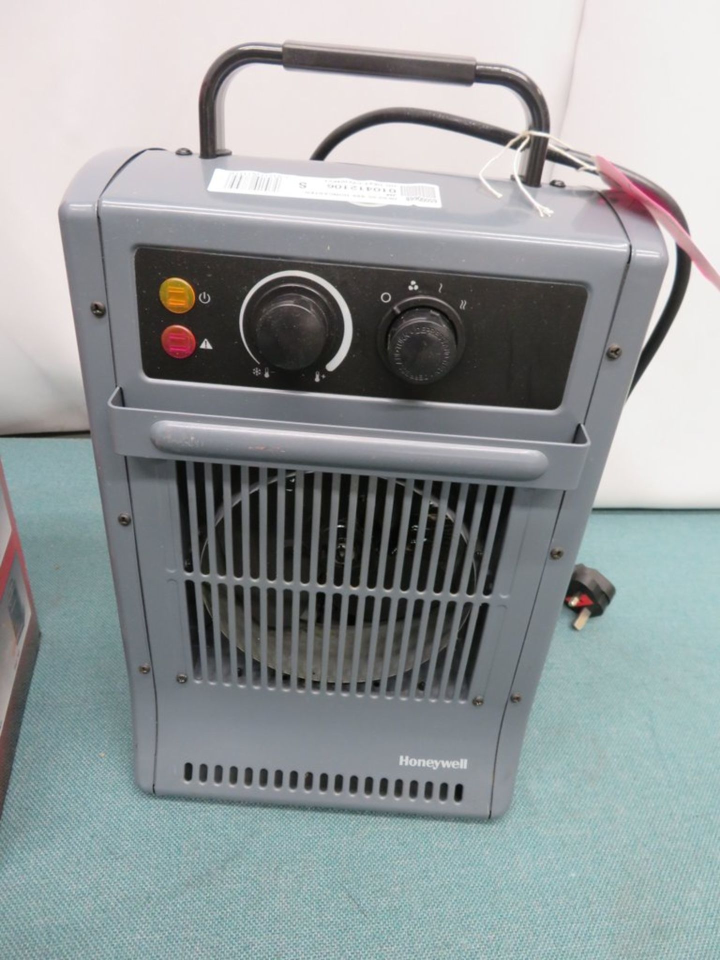 13x Honeywell 2500W power fan heaters (8 boxed). - Image 4 of 5