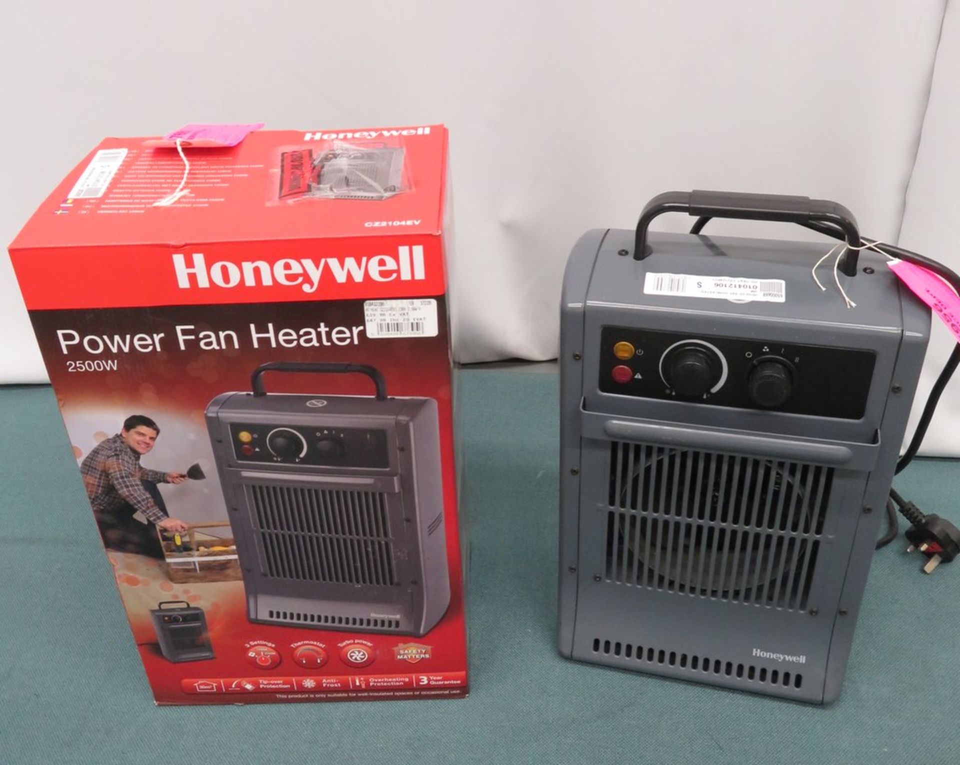 13x Honeywell 2500W power fan heaters (8 boxed).