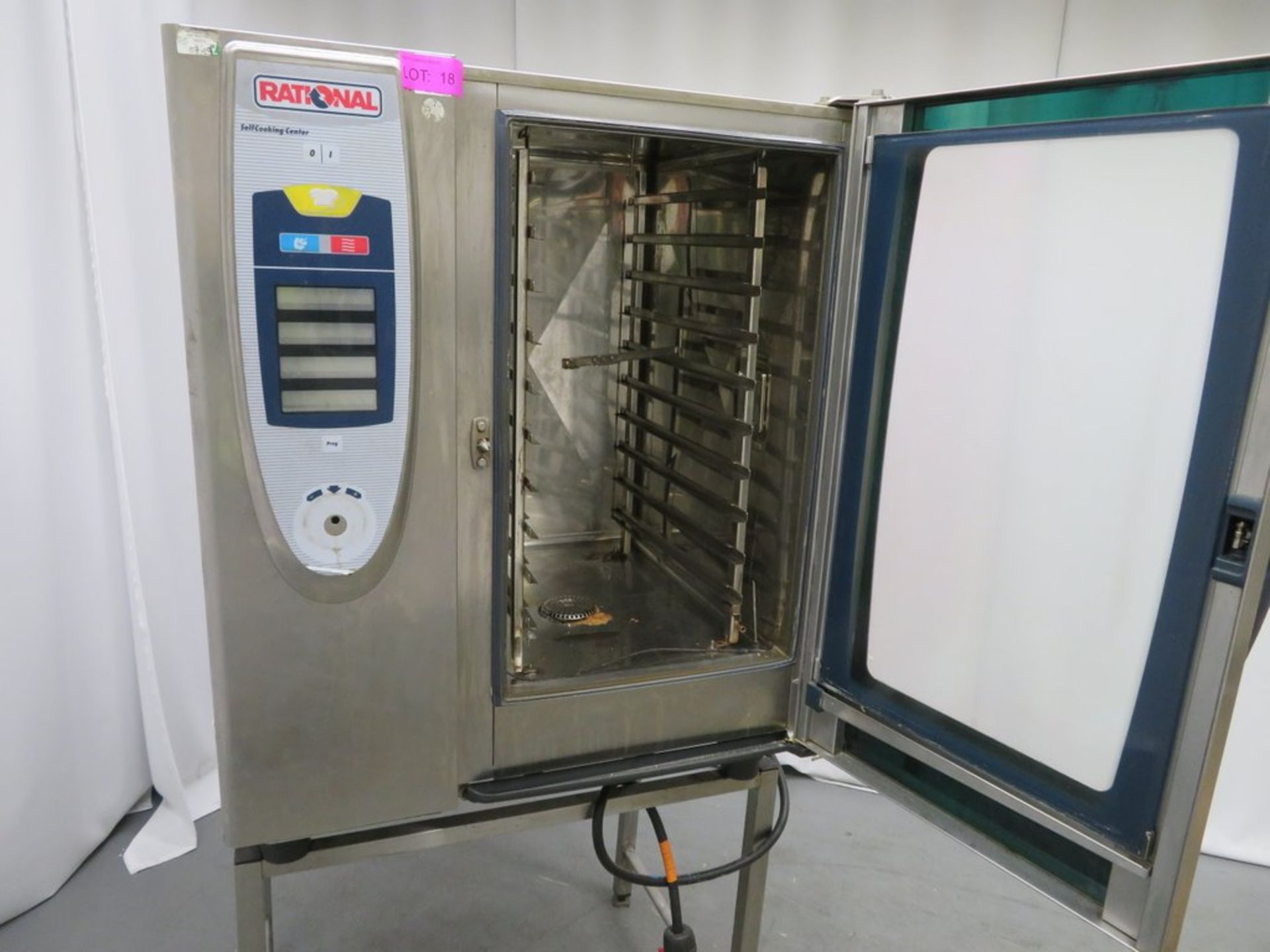 Rational SCC 101 10 grid combi oven, 3 phase electric (needs new dial) - Image 6 of 9