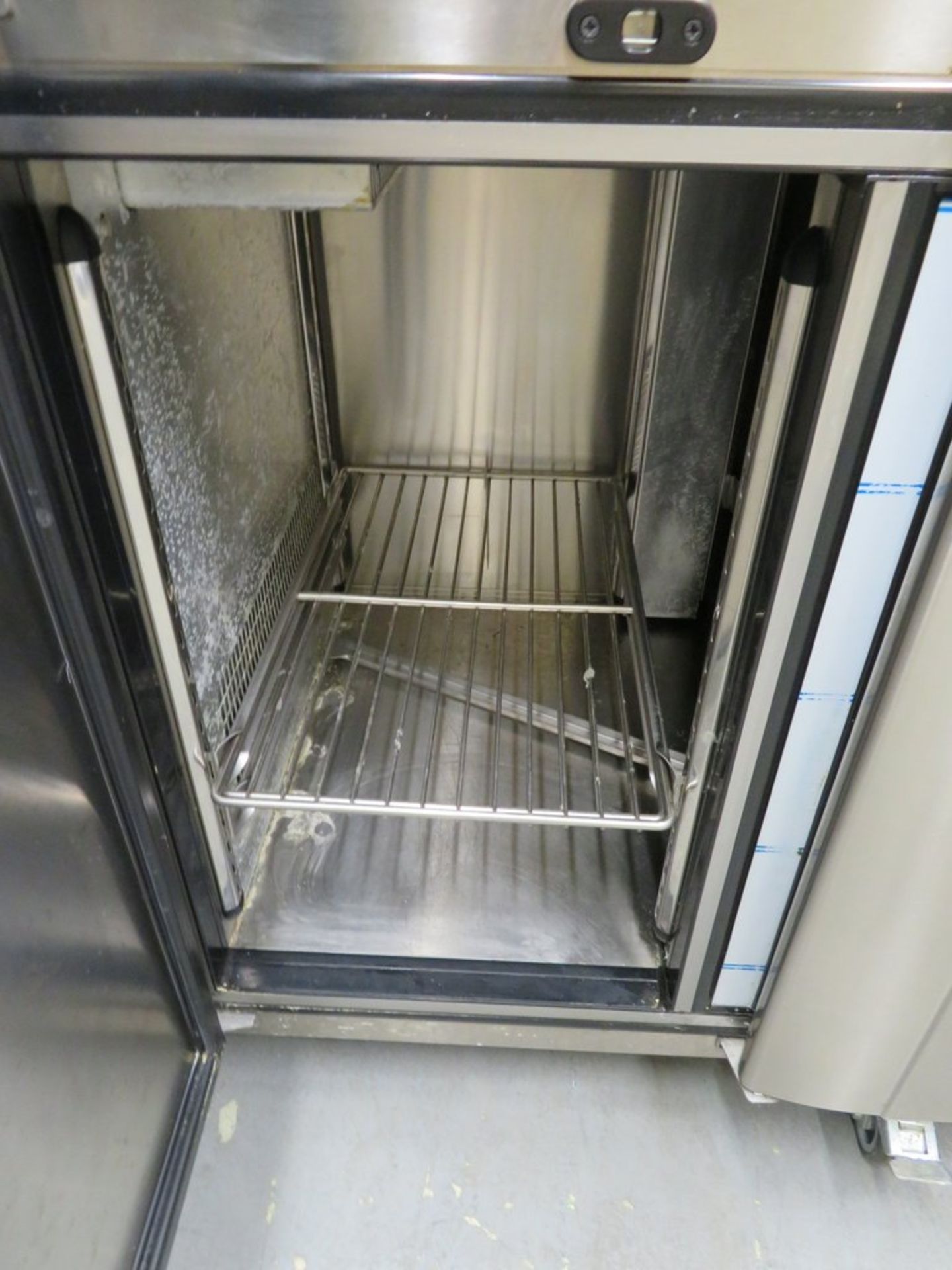 Foster 3 door undercounter fridge - Image 5 of 9
