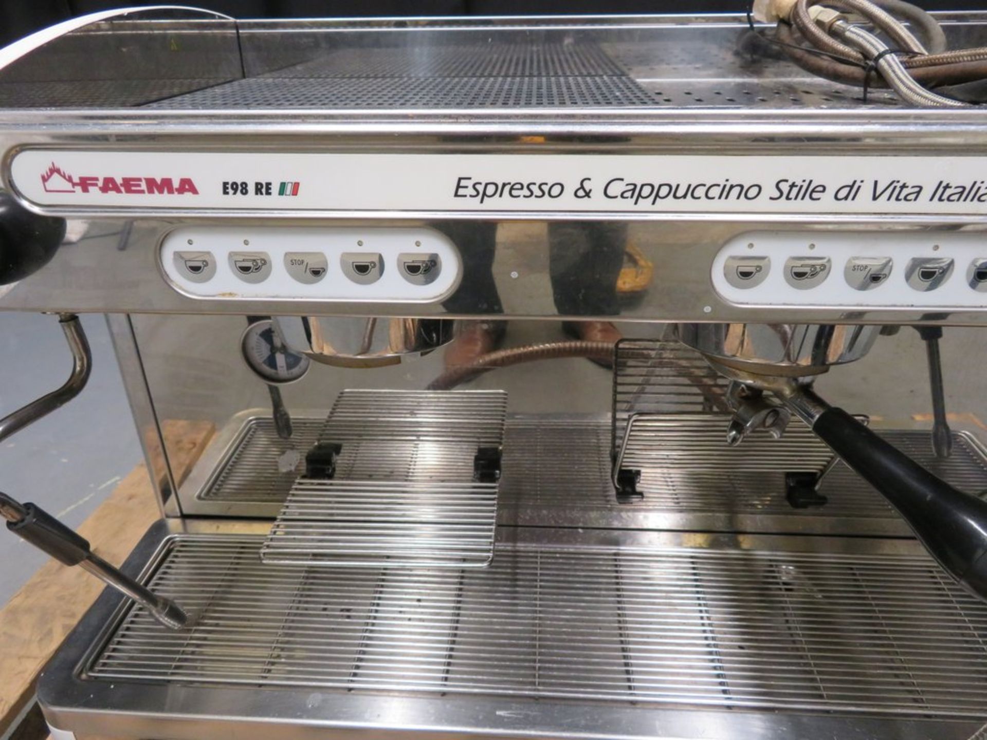 Faema E98 RE coffee machine, 1 phase electric - Image 5 of 9
