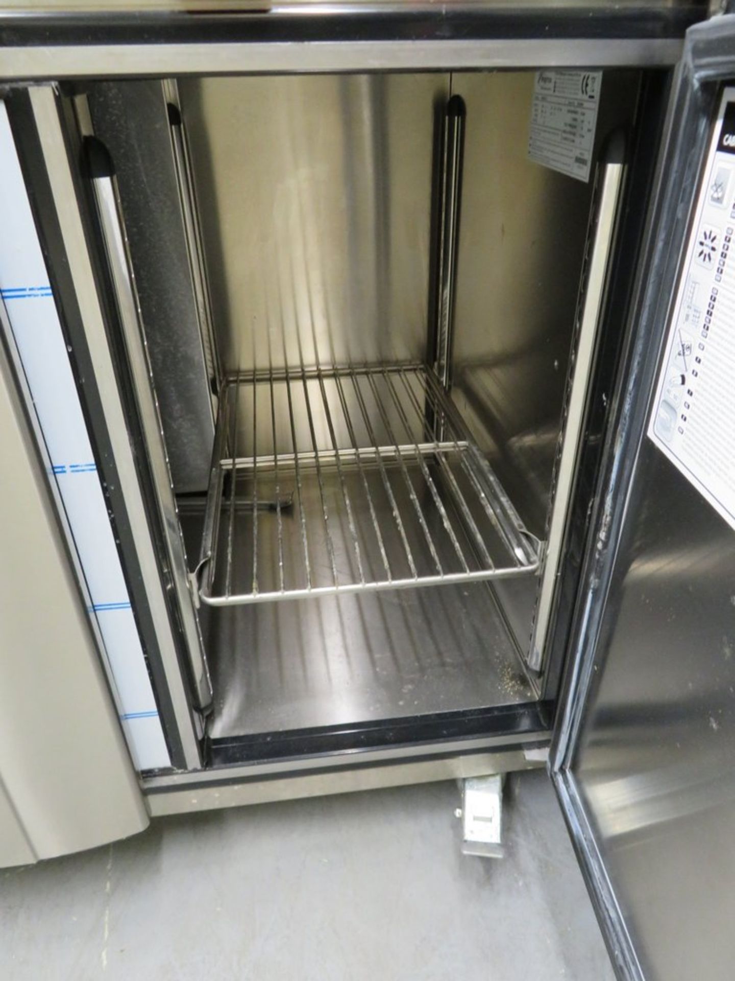 Foster 3 door undercounter fridge - Image 7 of 9