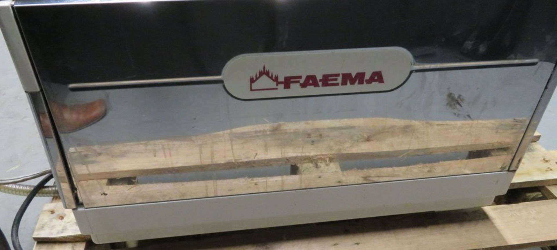 Faema E98 RE coffee machine, 1 phase electric, missing 1 dial - Image 10 of 10