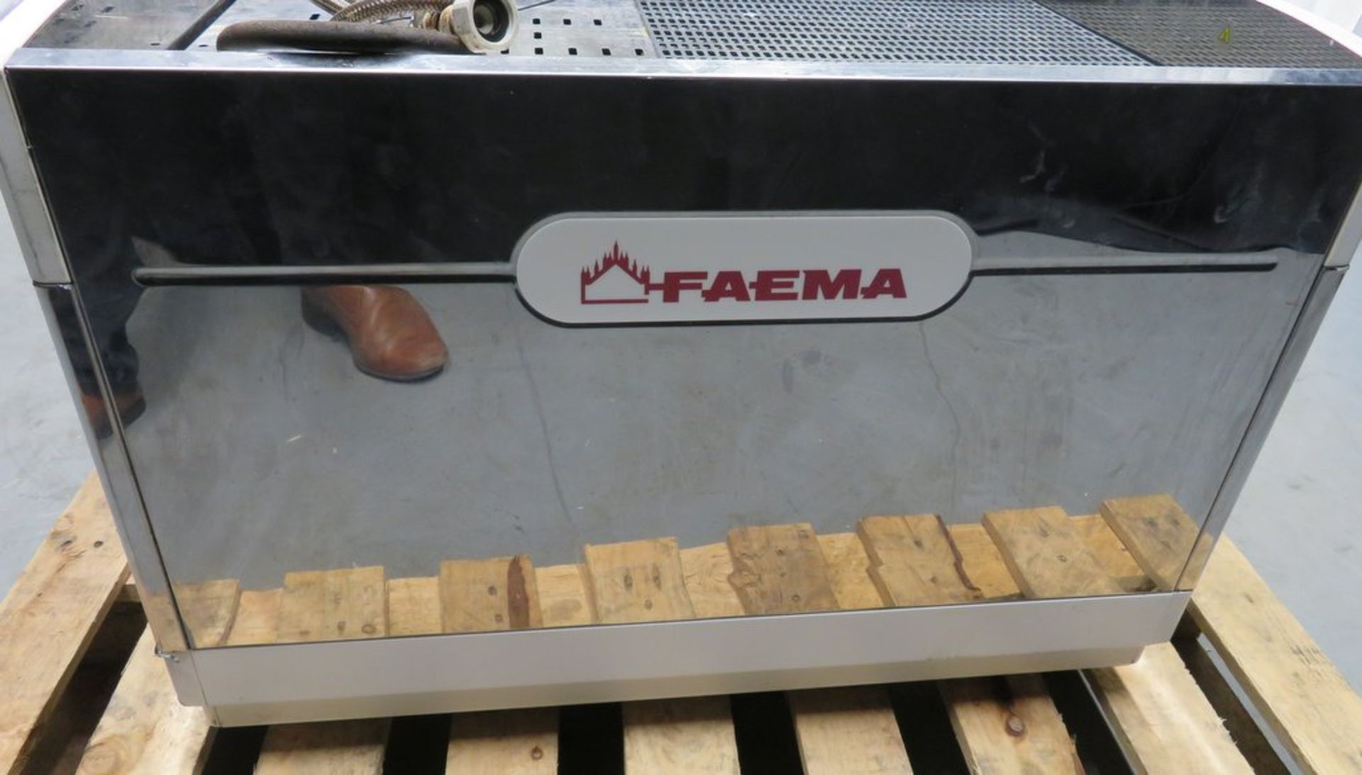 Faema E98 RE coffee machine, 1 phase electric - Image 9 of 9