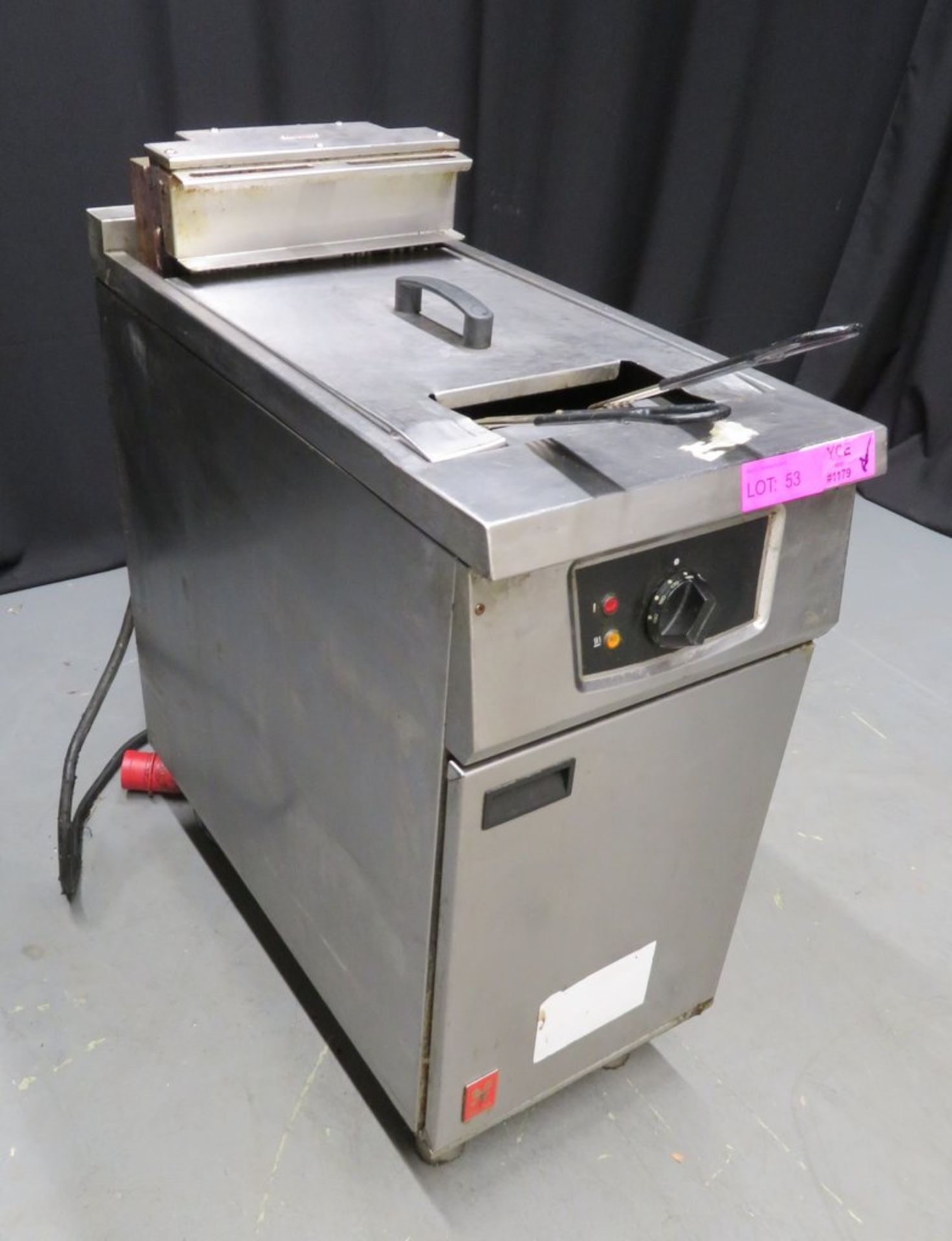 Falcon single tank fryer, 3 phase electric - Image 2 of 8