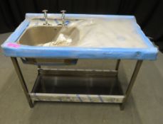 Stainless steel single basin sink 1200mm W x 600mm D x 900mm H