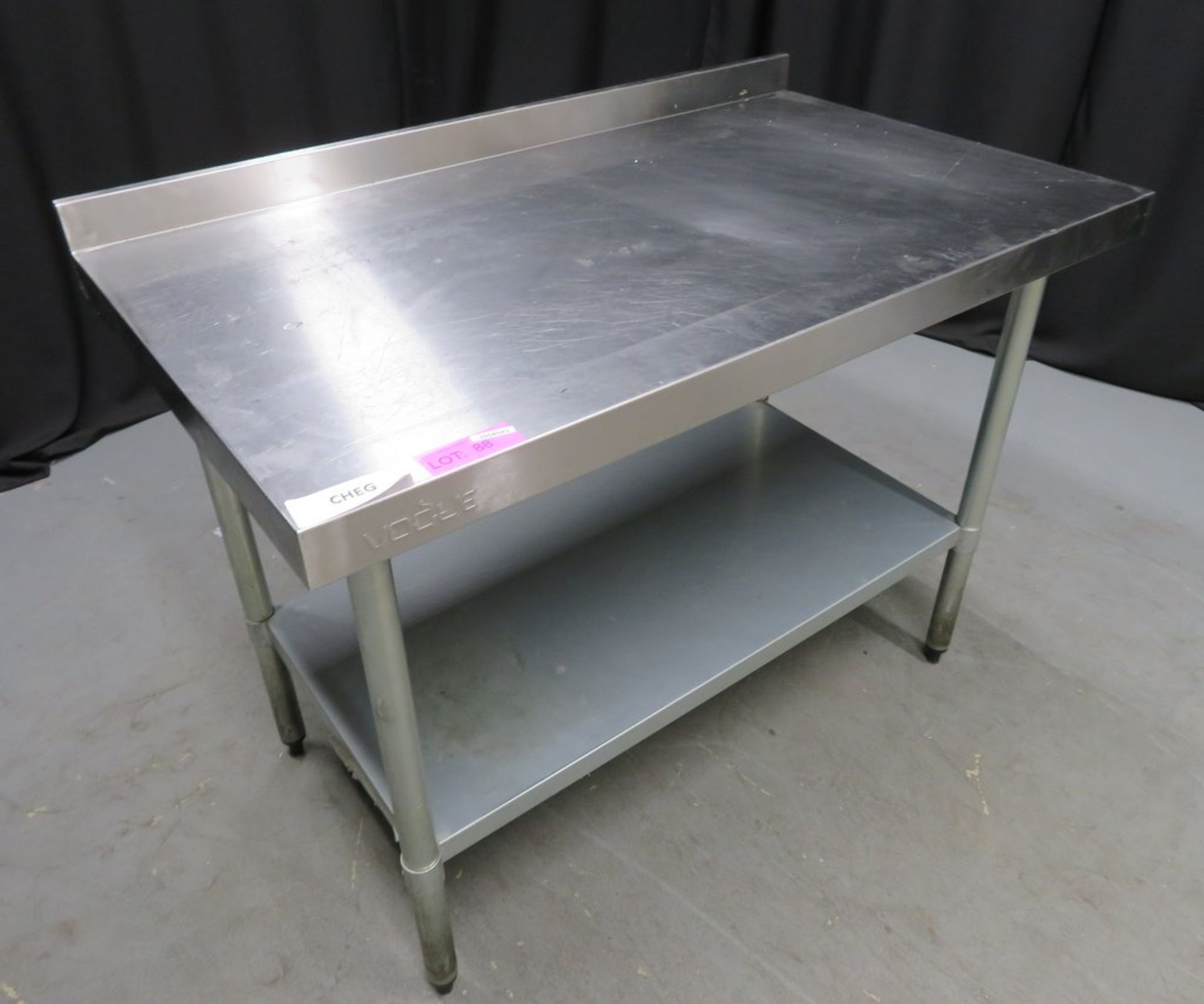 Vogue stainless steel prep table 1200mm W x 700mm D x 900mm H - Image 2 of 4