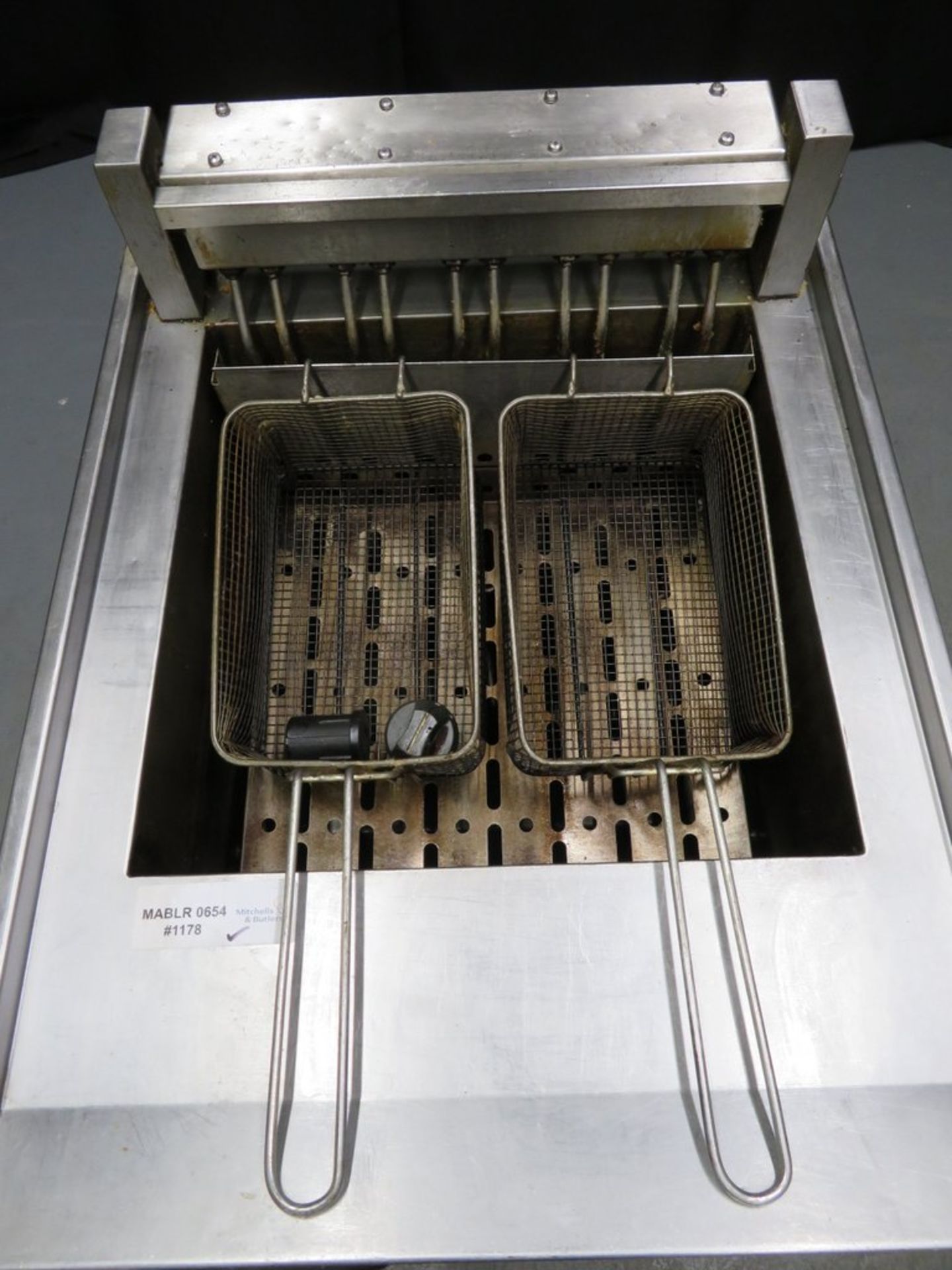 Falcon double basket fryer, 3 phase electric - Image 4 of 9