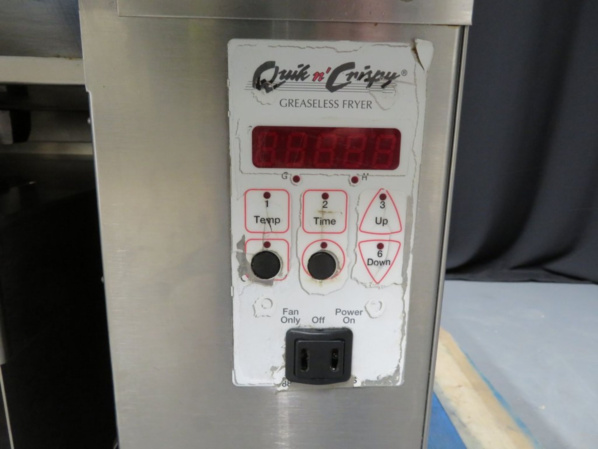 Quick n Crispy GF5 greaseless fryer, 230v - Image 4 of 8