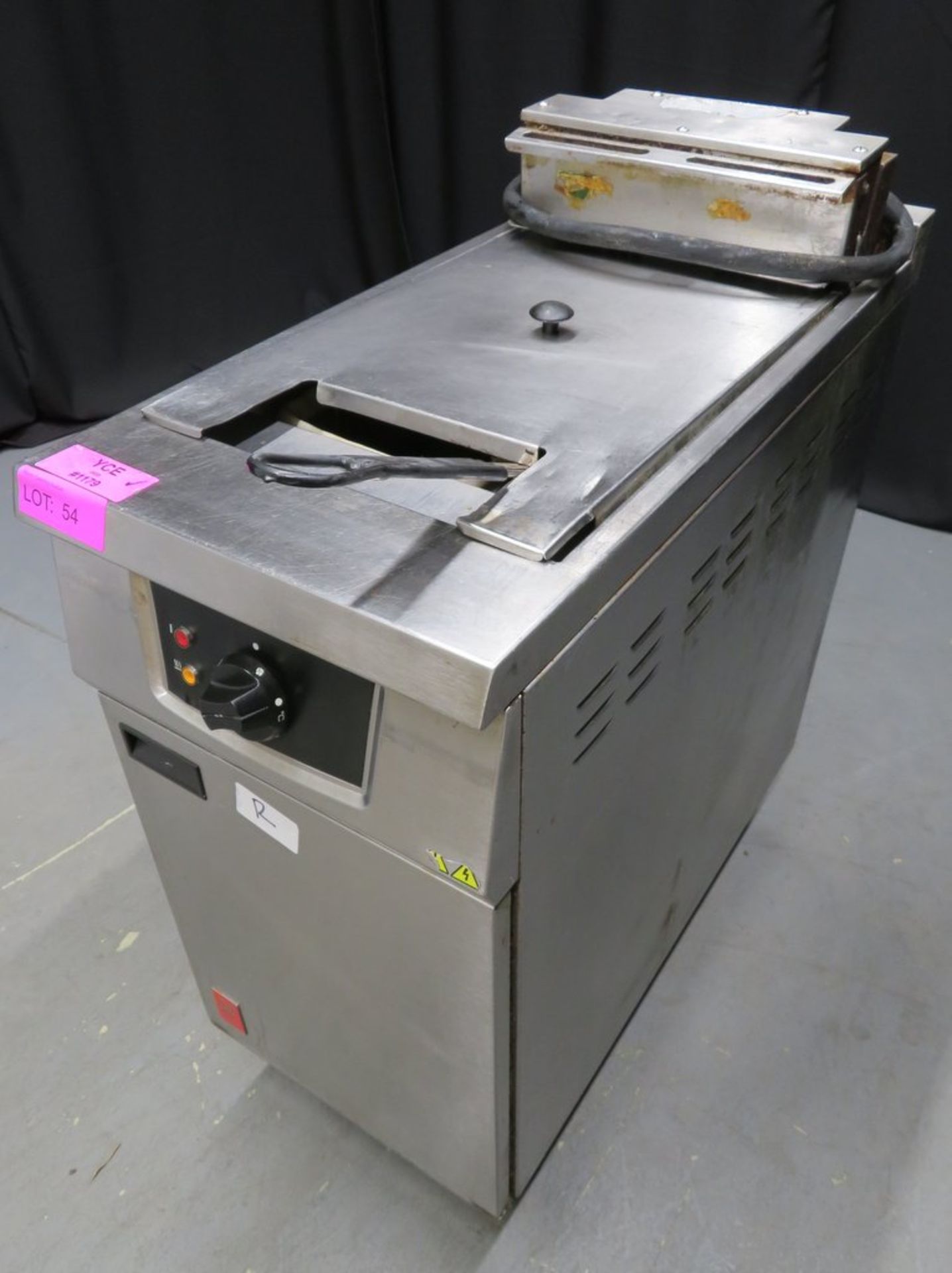 Falcon single tank fryer, 3 phase electric - Image 3 of 8