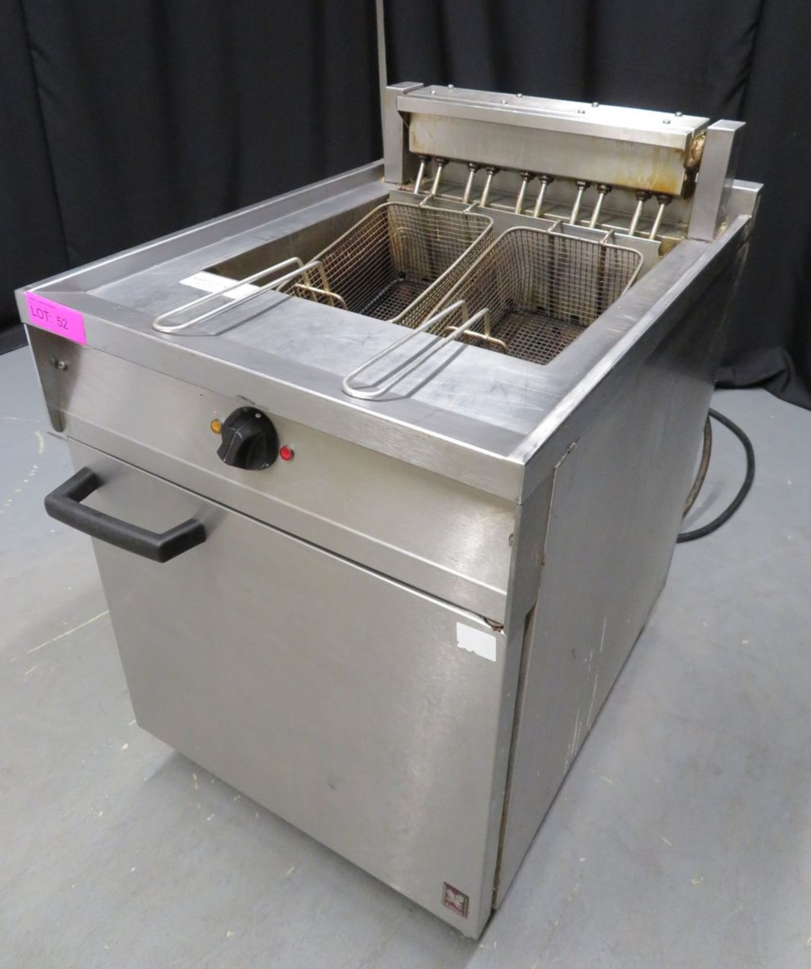 Falcon double basket fryer, 3 phase electric - Image 2 of 9