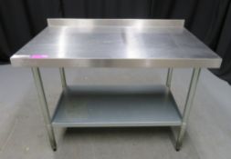 Vogue stainless steel prep table 1200mm W x 700mm D x 900mm H