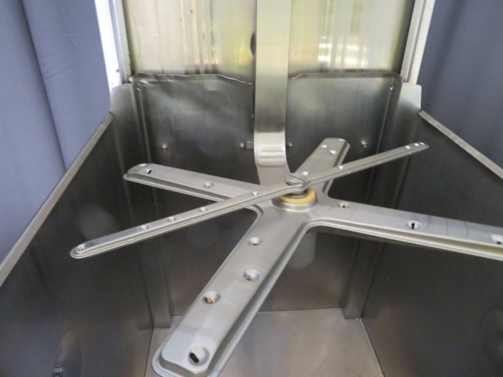 Hobart AMX passthrough dishwasher, 3 phase electric - Bild 7 aus 8