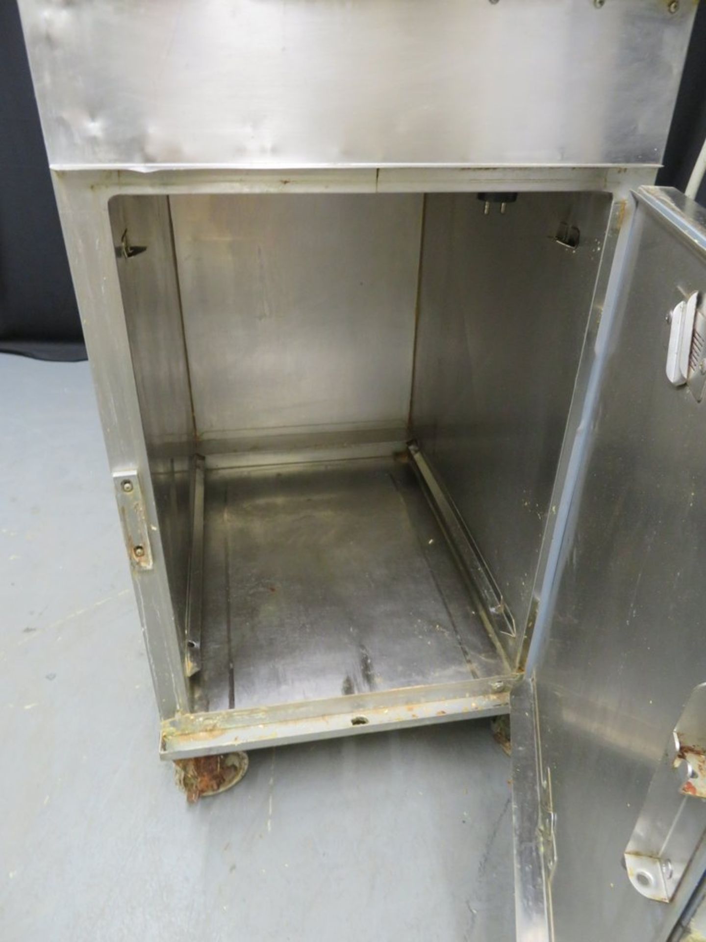 Alto-Shaam 1200-TH/III heated holding cabinet, 1 phase electric - Image 6 of 10