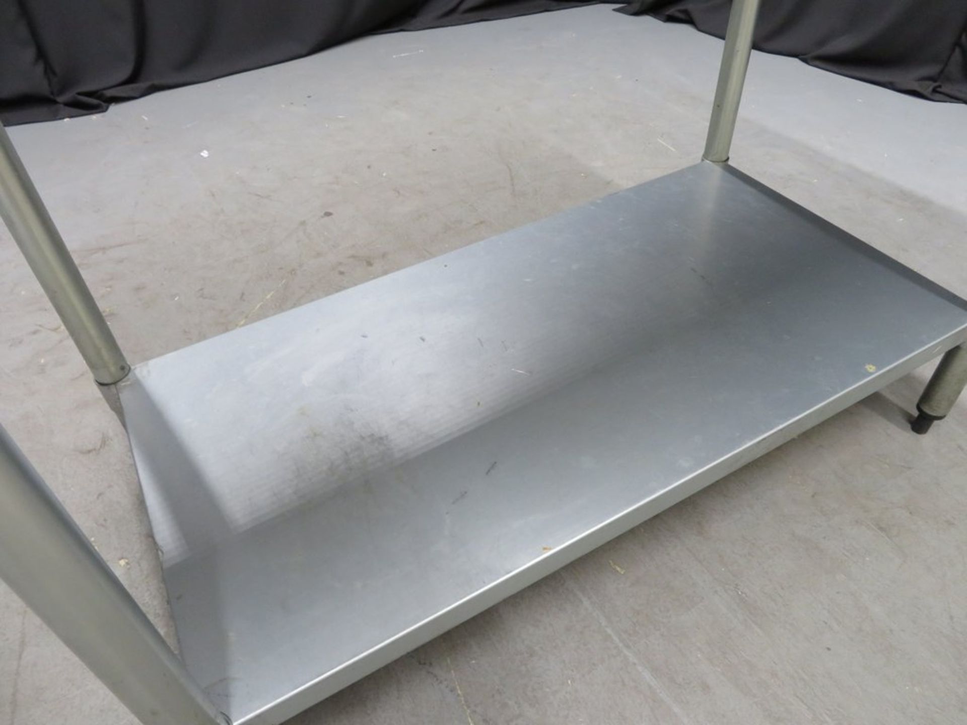 Vogue stainless steel prep table 1200mm W x 700mm D x 900mm H - Bild 4 aus 4