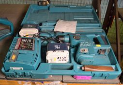 Makita BHR200 Cordless Rotary Hammer Drill & Charger & Battery.