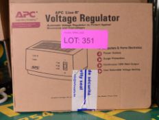 APC Voltage Regulator 1200 VA.