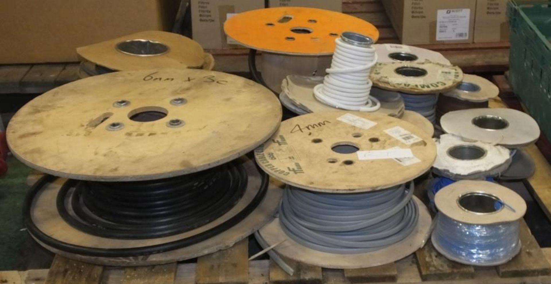 Various cable reels - unknown lengths - Image 2 of 2