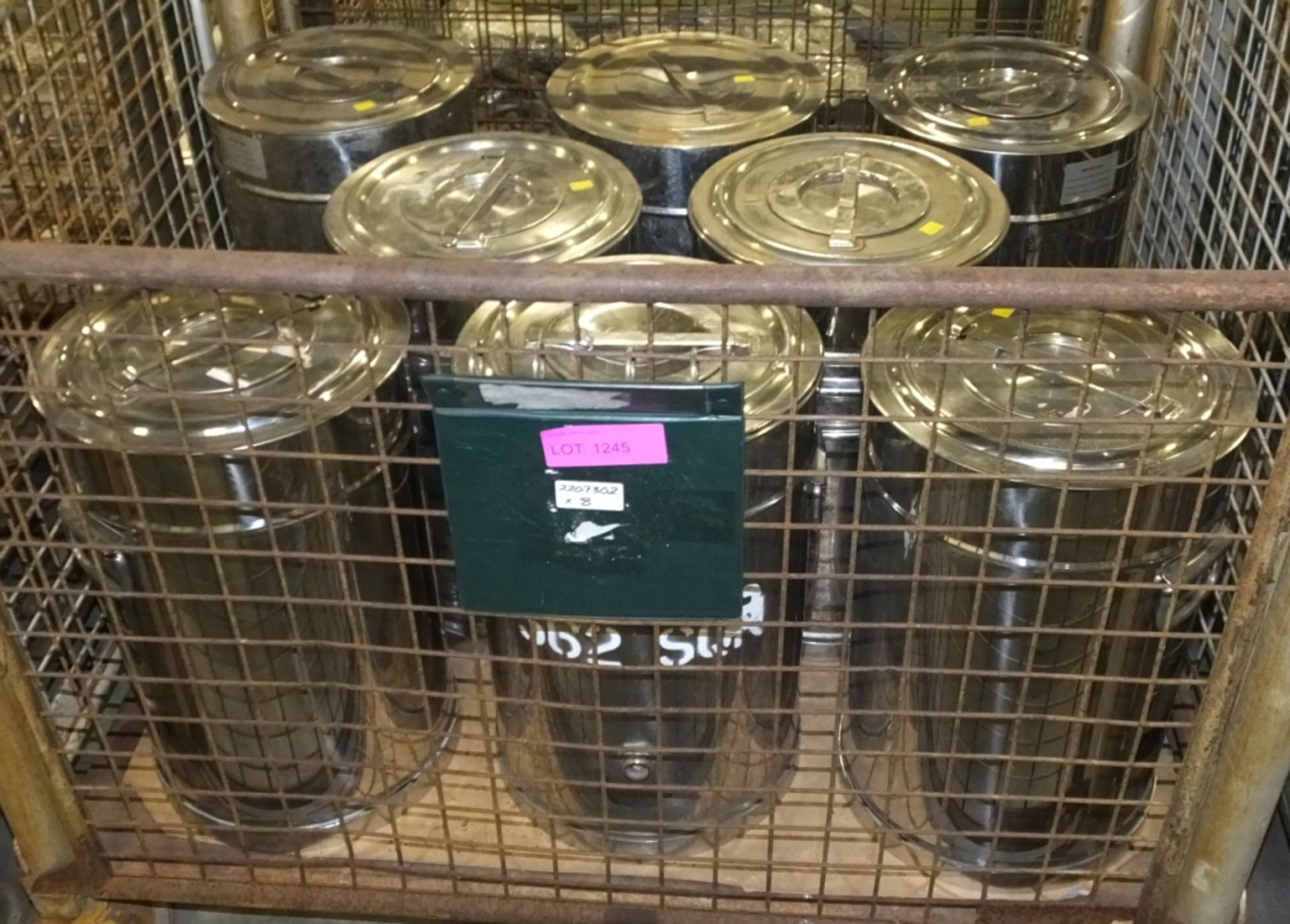 8x Stainless tea urns