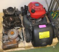 Honda Lawn Mower & 3x Engines - For spares or repair.