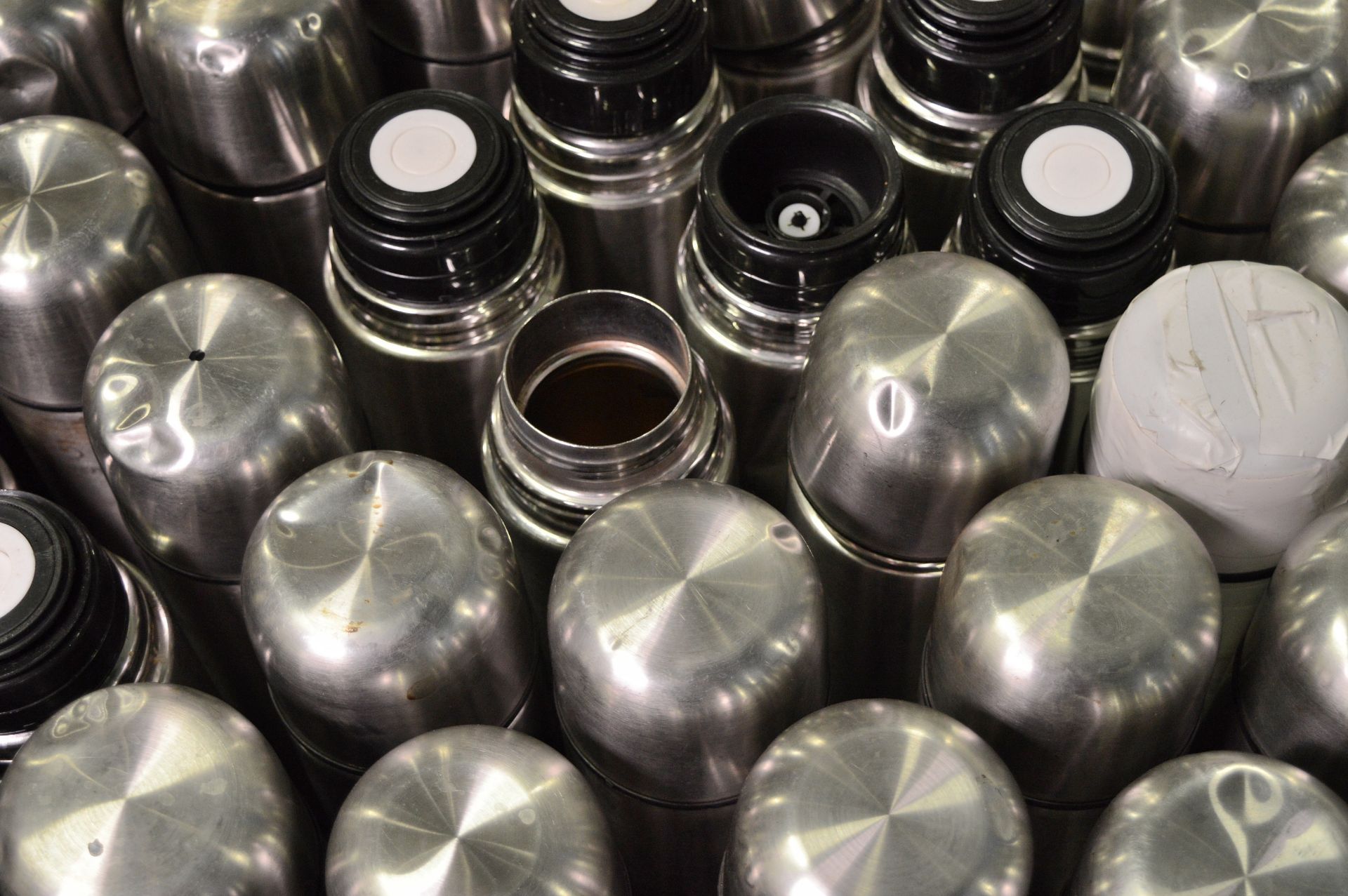 157x Stainless Steel Vacuum Flasks. - Image 3 of 3