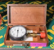 Budenberg No19079 Test Gauge.