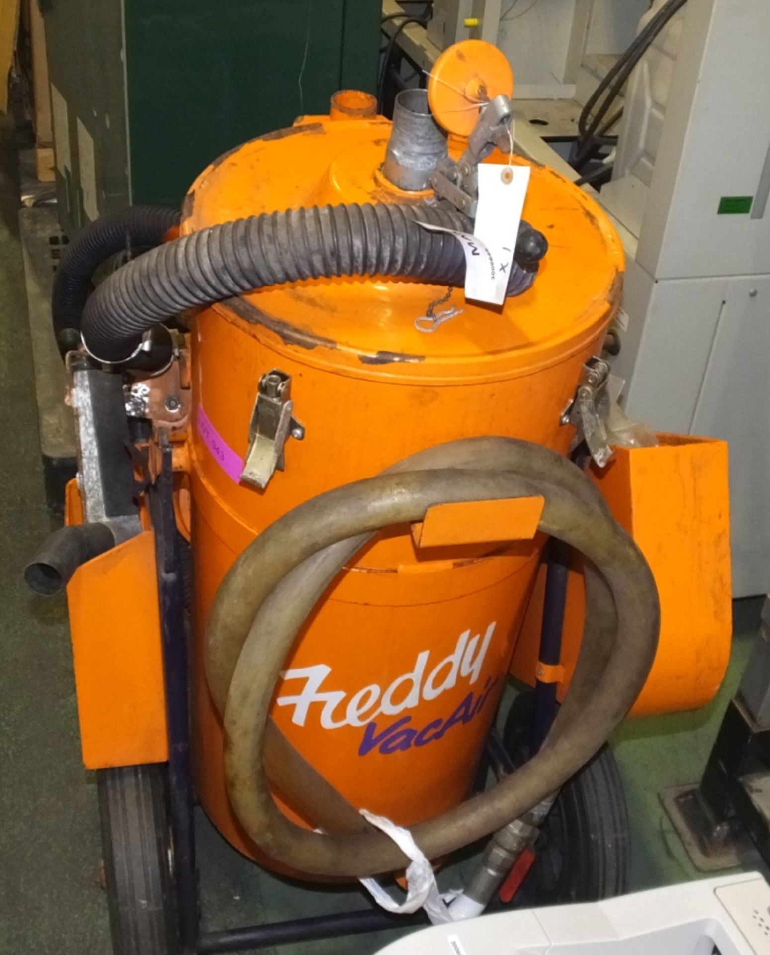 Freddy Vac Air hazardous material industrial vacuum cleaner - Image 5 of 5