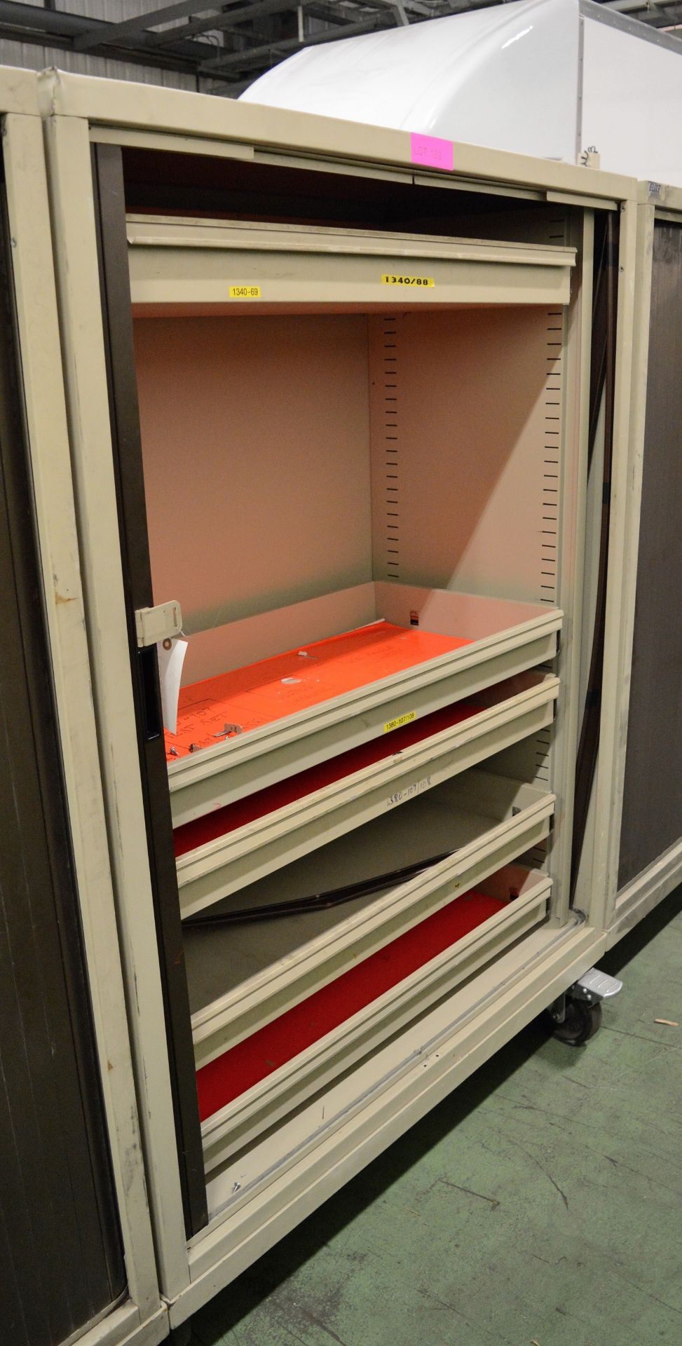 Elite Tool Cabinet L1140 x W540 x H1650mm. - Image 2 of 2