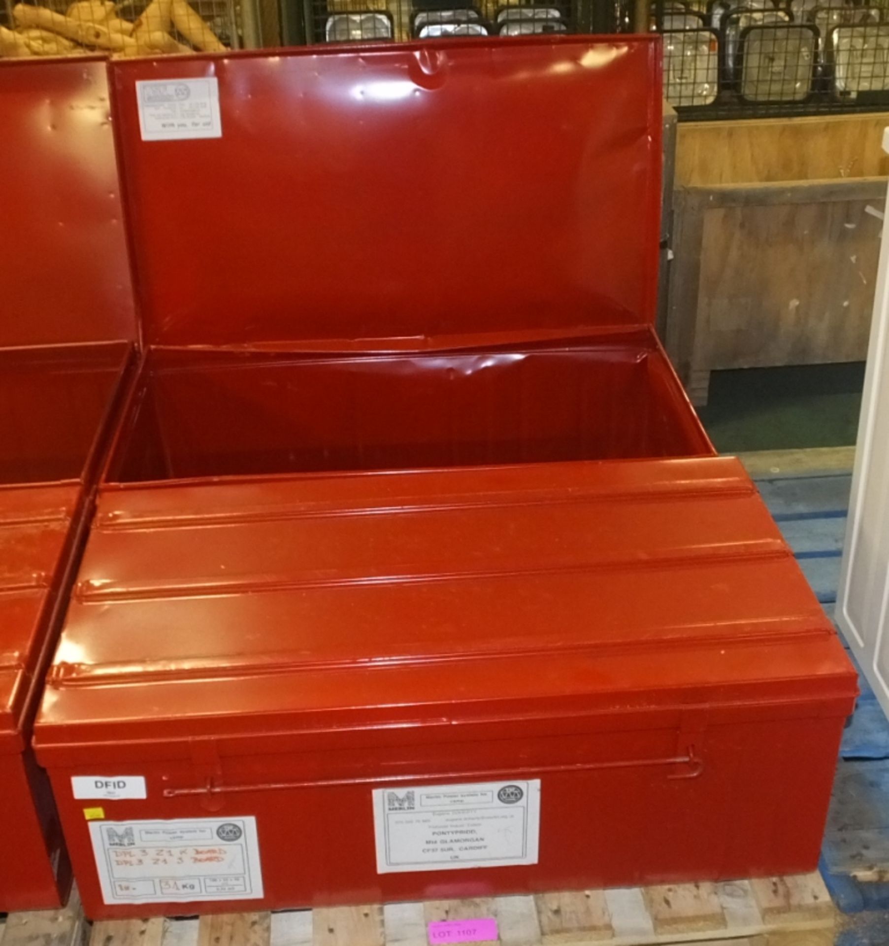 2x Metal Storage boxes - 100 x 55 x 40cm - Red