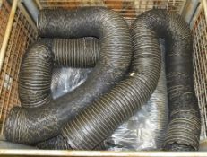 5x lengths of flexible ducting