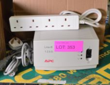 APC Voltage Regulator 1200 VA.