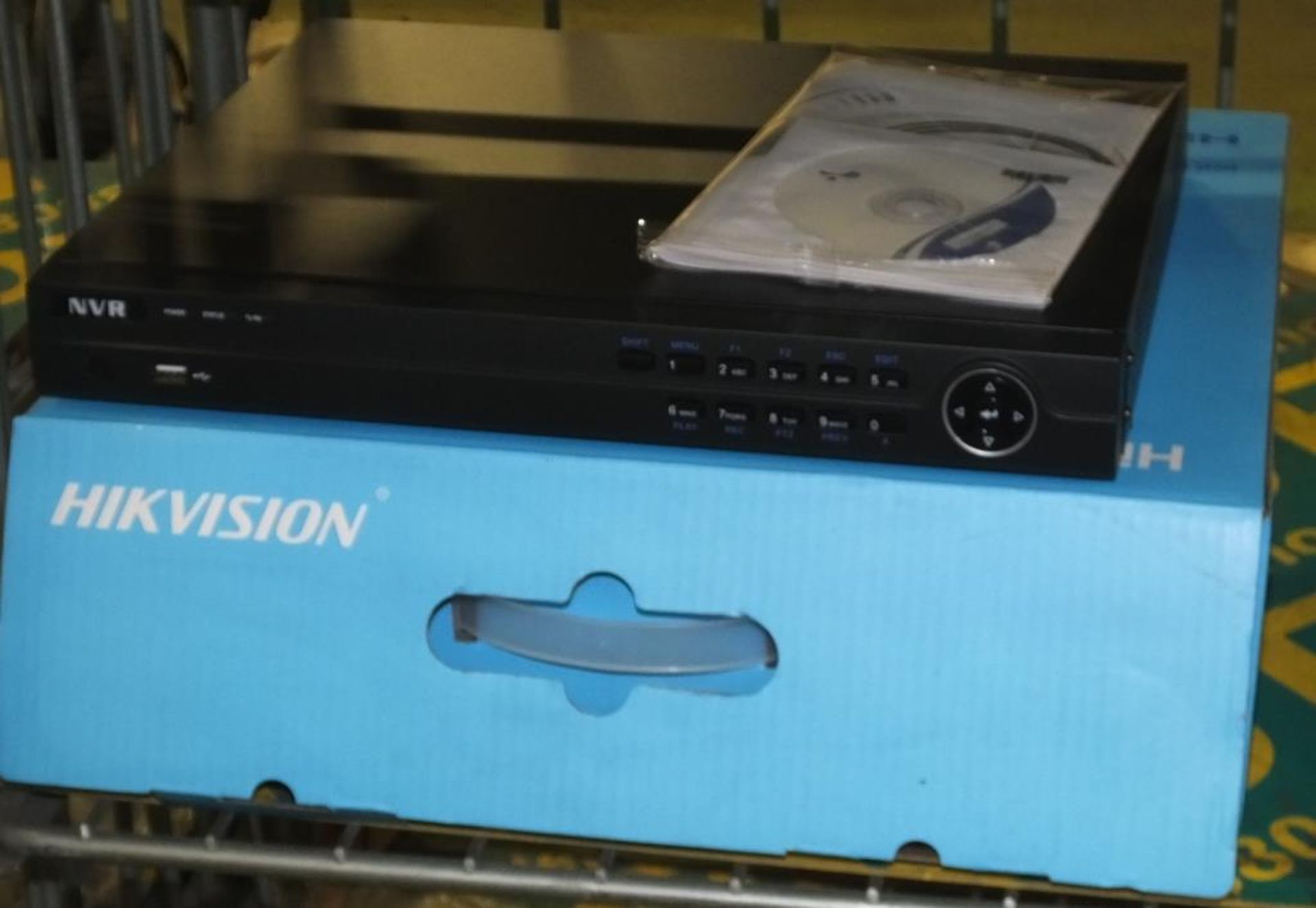 HIK vision network VR model NVR-216M-A/16P