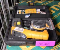 Fluke 561 IR Thermometer & Case.