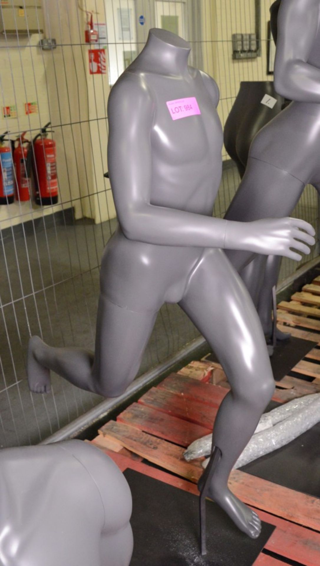 Mannequin - Boy Runner - Image 2 of 2