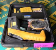 Fluke 561 IR Thermometer & Case.