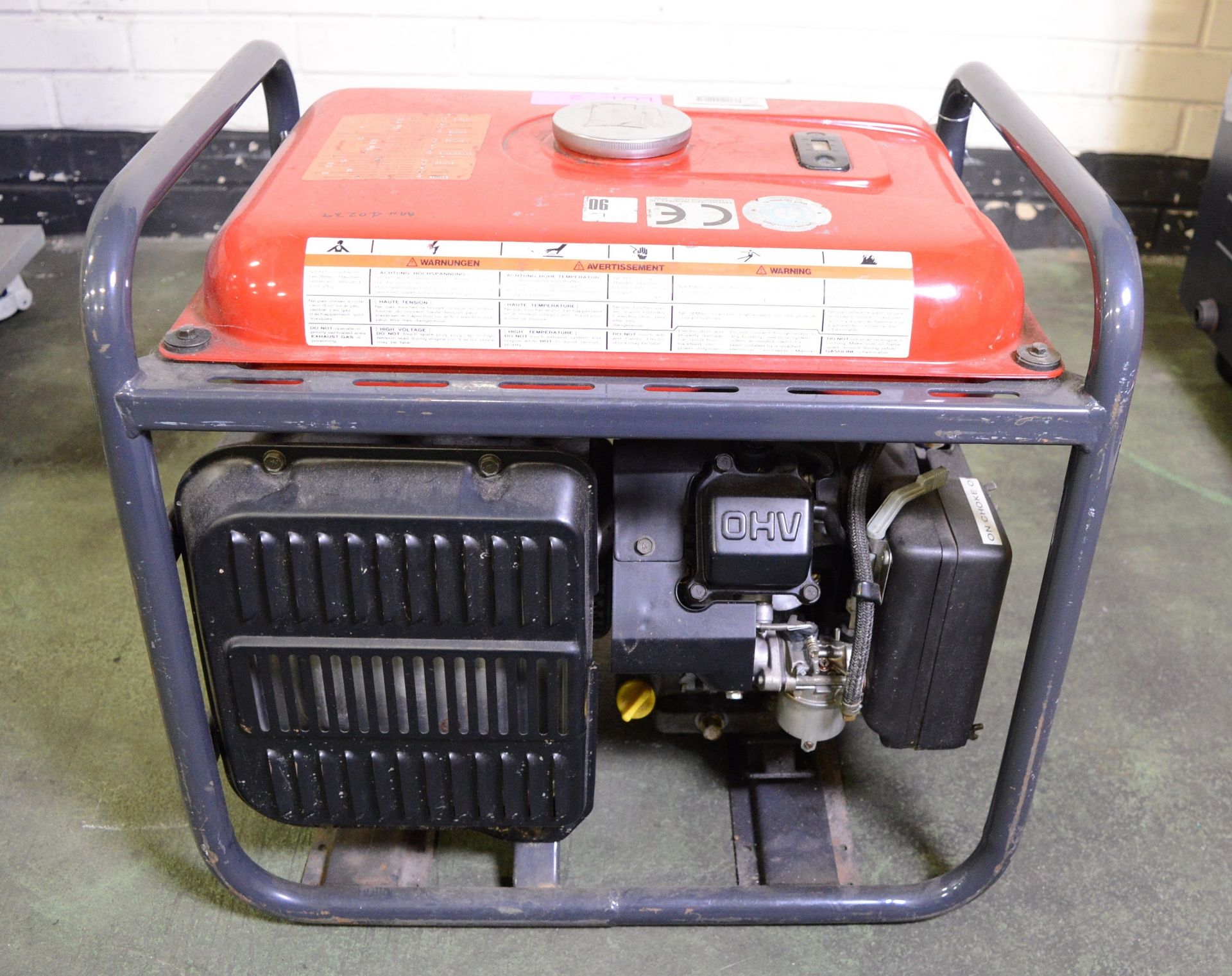 Kawasaki OHV GE2200A Generator 115v 230v 2.2KVA. - Image 3 of 4