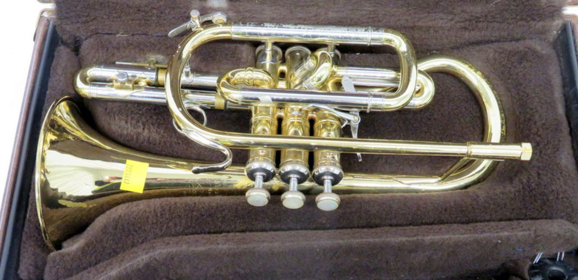 Bach Stradivarius 184 Cornet With Case. Serial Number: 551026. Please Note That This Item - Image 2 of 17